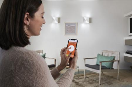 Osram SMART+ Matter WiFi Wandlampe Swan mit Tunable White 200x200mm aus Gips / Kunststoff